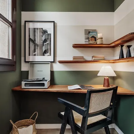 Lägenhet Cinar - 2 Bedrooms And Balcony In Sant Antoni Barcelona