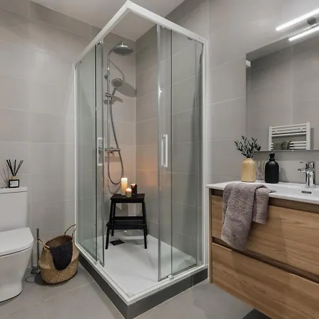Cinar - 2 Bedrooms And Balcony In Sant Antoni * Barcelona